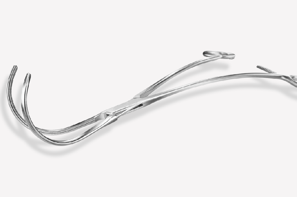 Cardiovascular surgical instruments